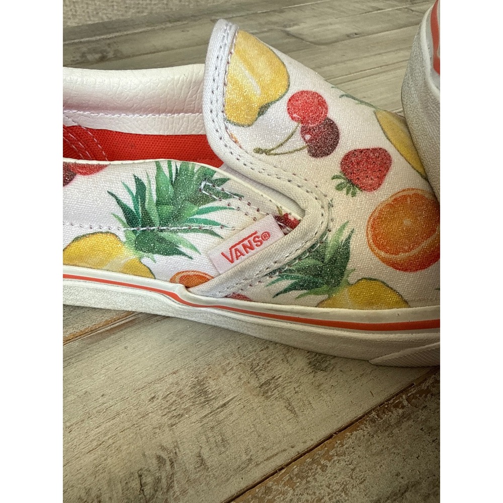 Vans Classic Slip On Tropical Fruit Print Sneakers White Red Womens 7.5 Mens 6 - Picture 3 of 8